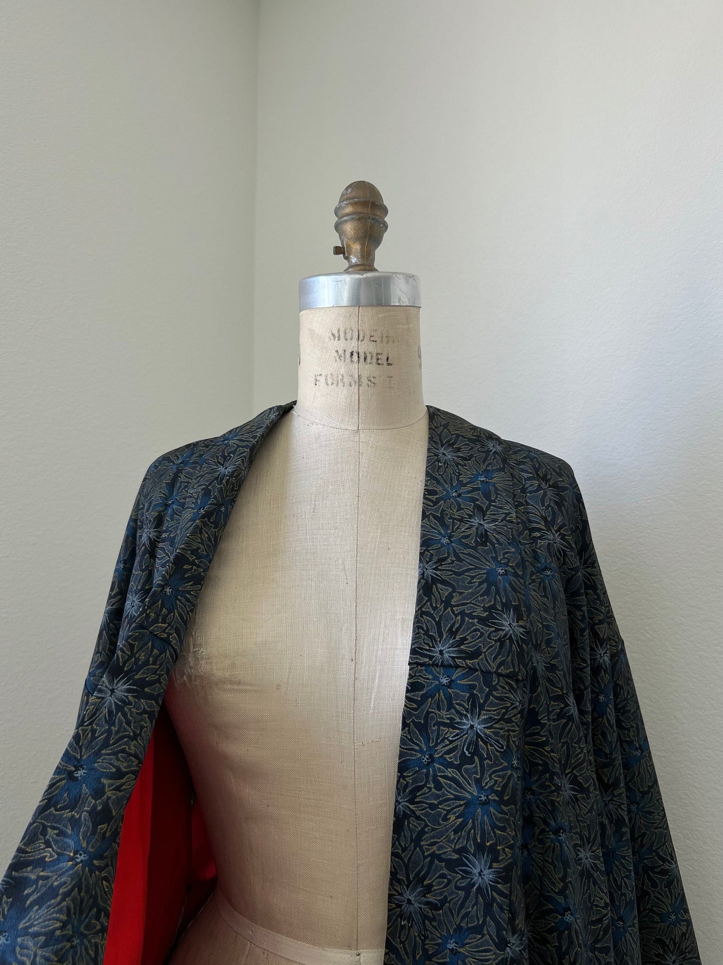 Antique Ao Hana Silk Kimono