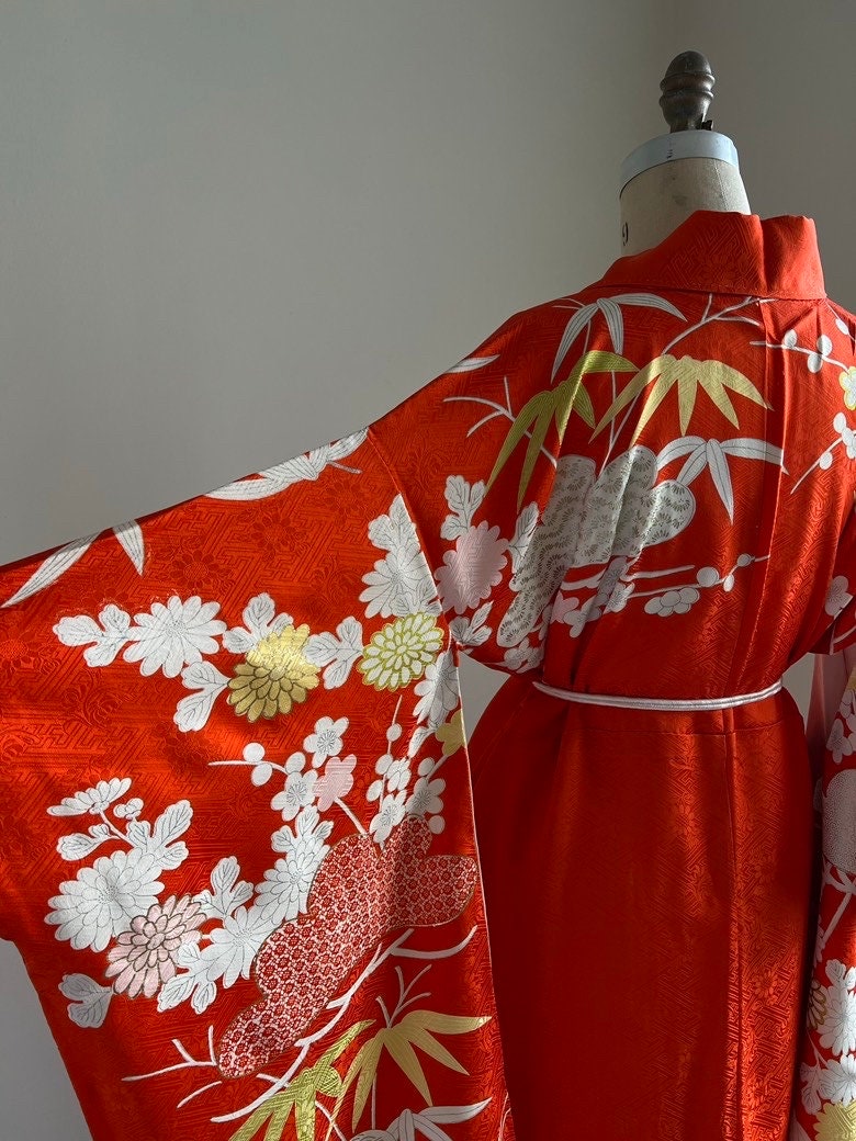 Back image, vintage Japanese kimono sleeve