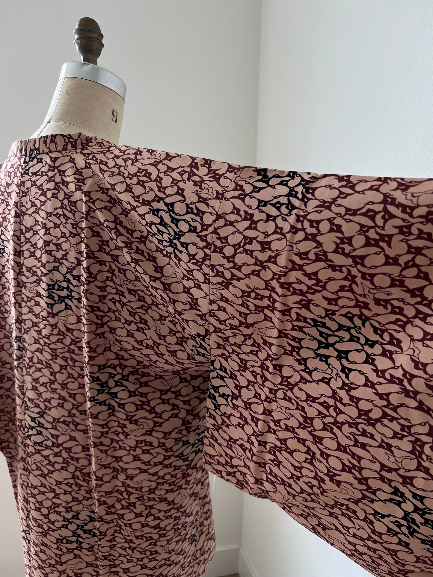Vintage 1950s Japanese silk Michiyuki | Pink beige , burgundy & black