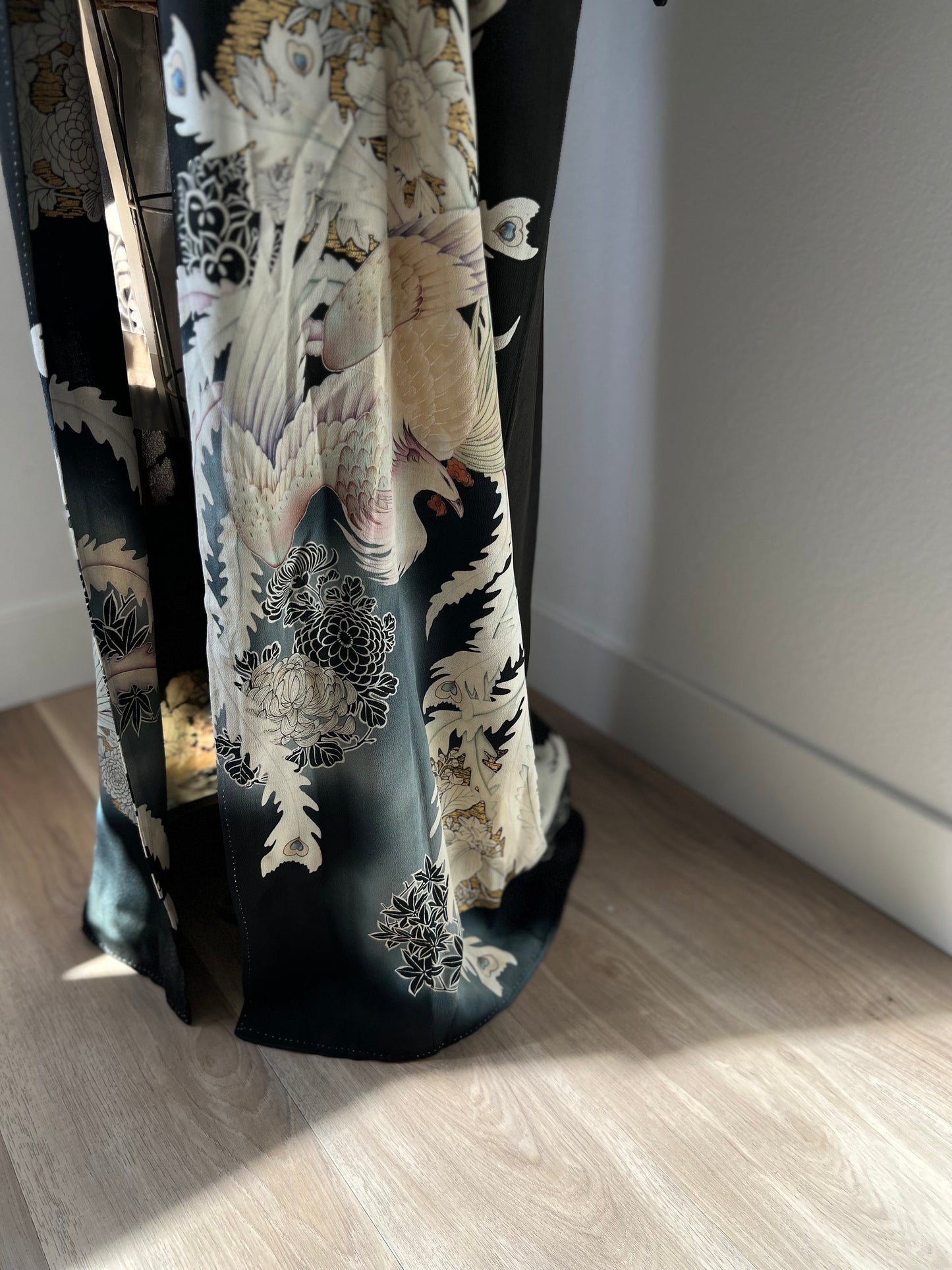 Antique Kujaku Kurotomesode Kimono