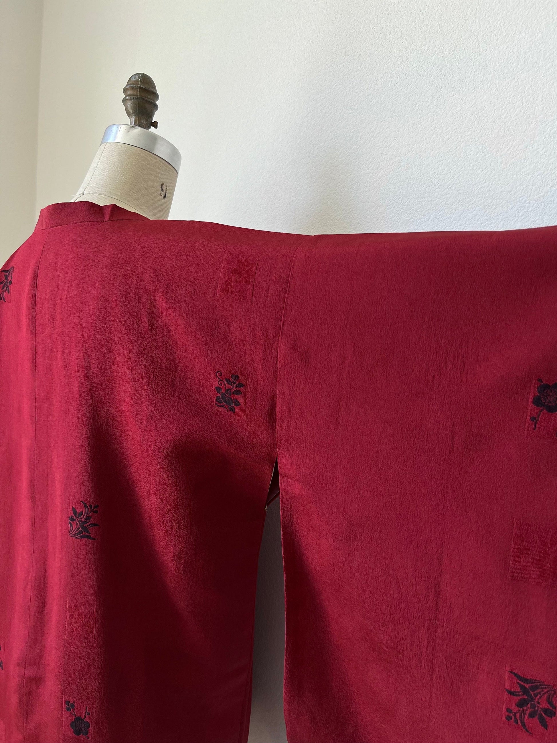 Vintage Dark Red Silk Michiyuki