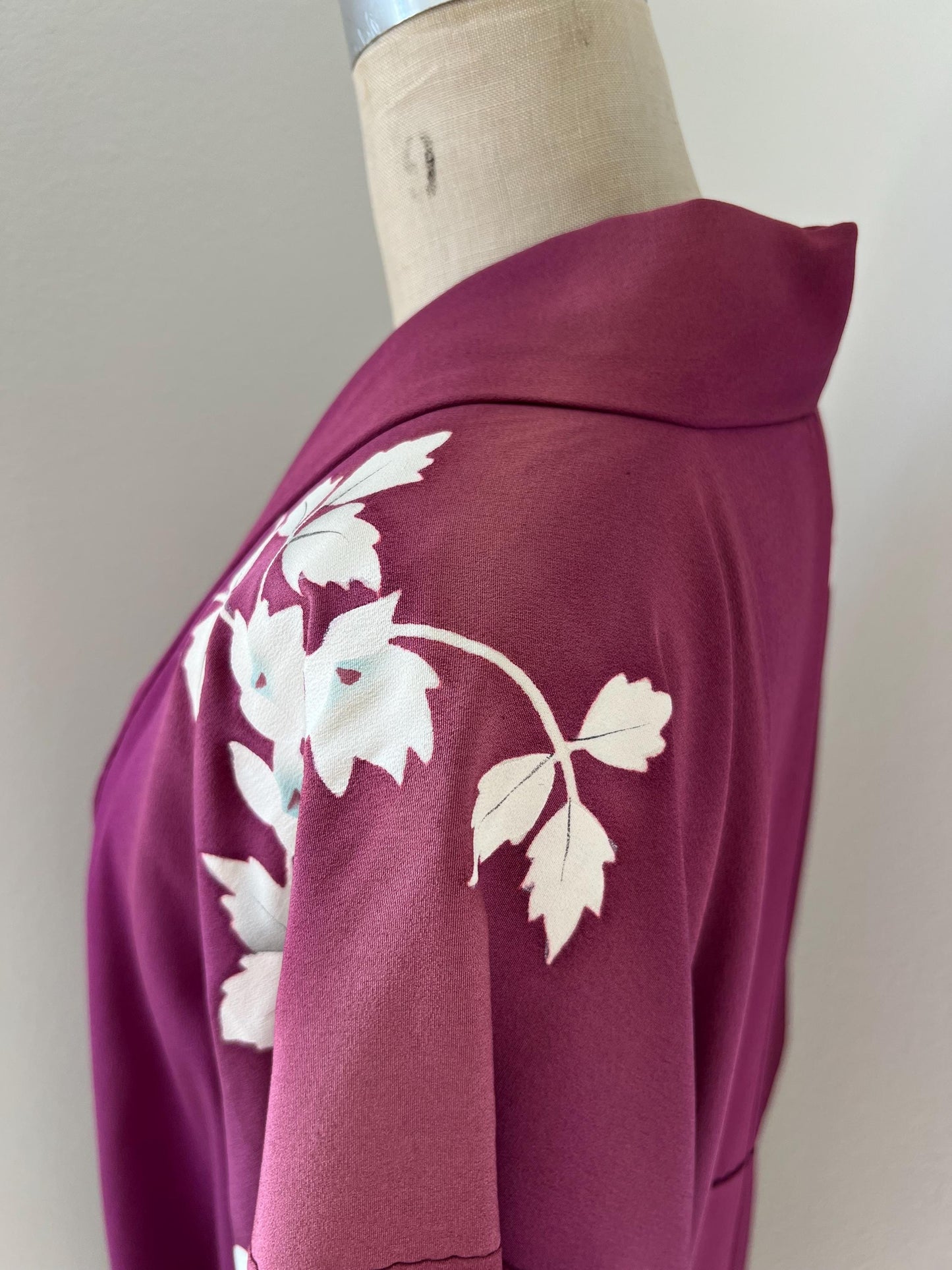 Antique Shiro Hana Silk Kimono