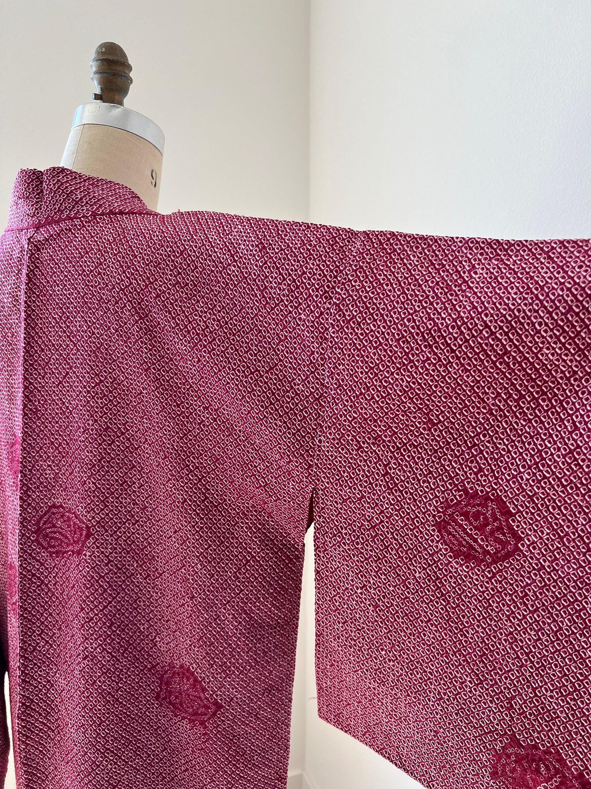 Antique silk kimono | 1920s kimono | Japanese kimono | Haori | Purple shibori