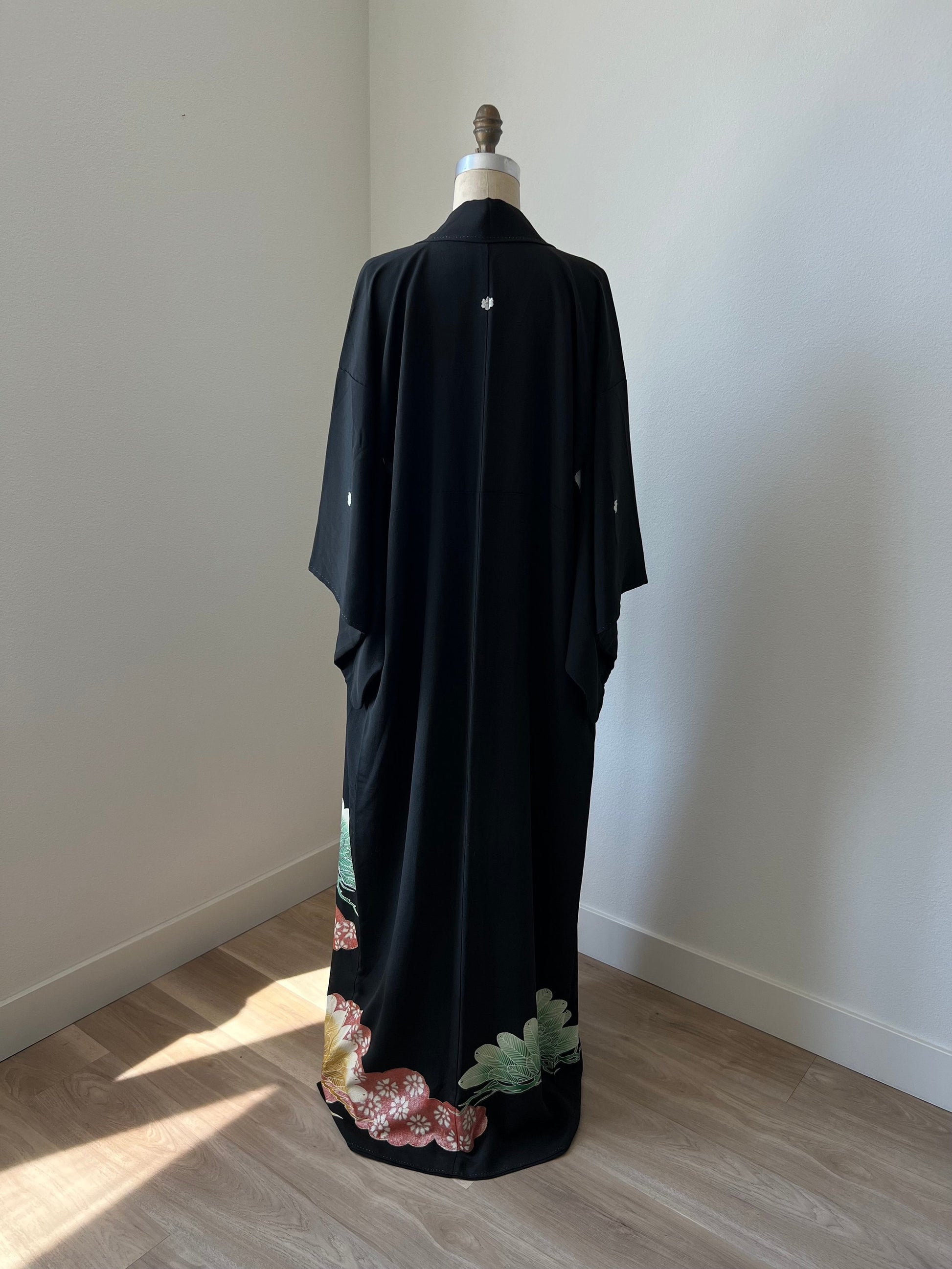 Antique 1930s Japanese silk Kurotomesode kimono | Black | Matsu | Embroidery