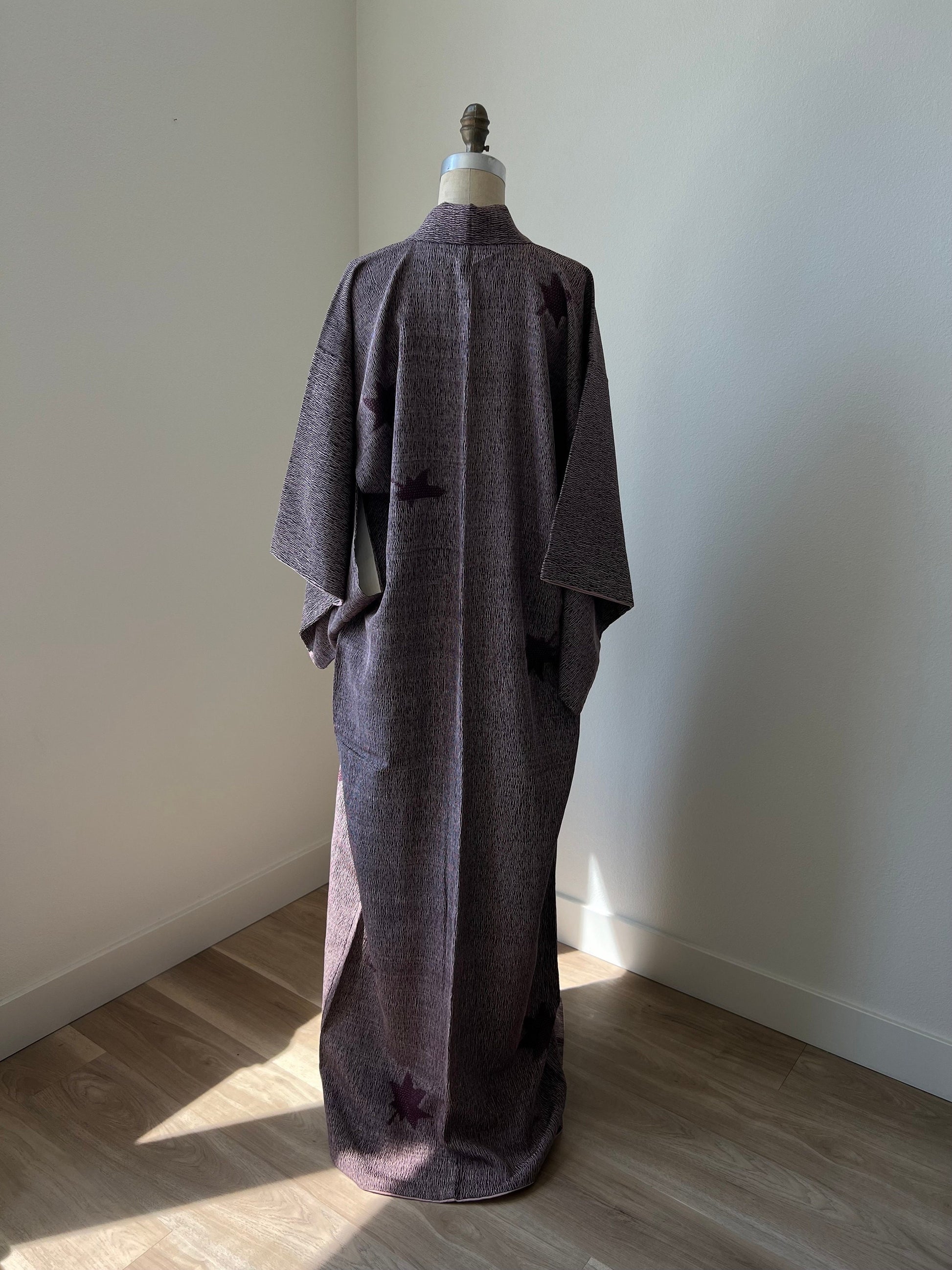Antique 1930s Japanese silk kimono | Purple | Kaede | Sashiko