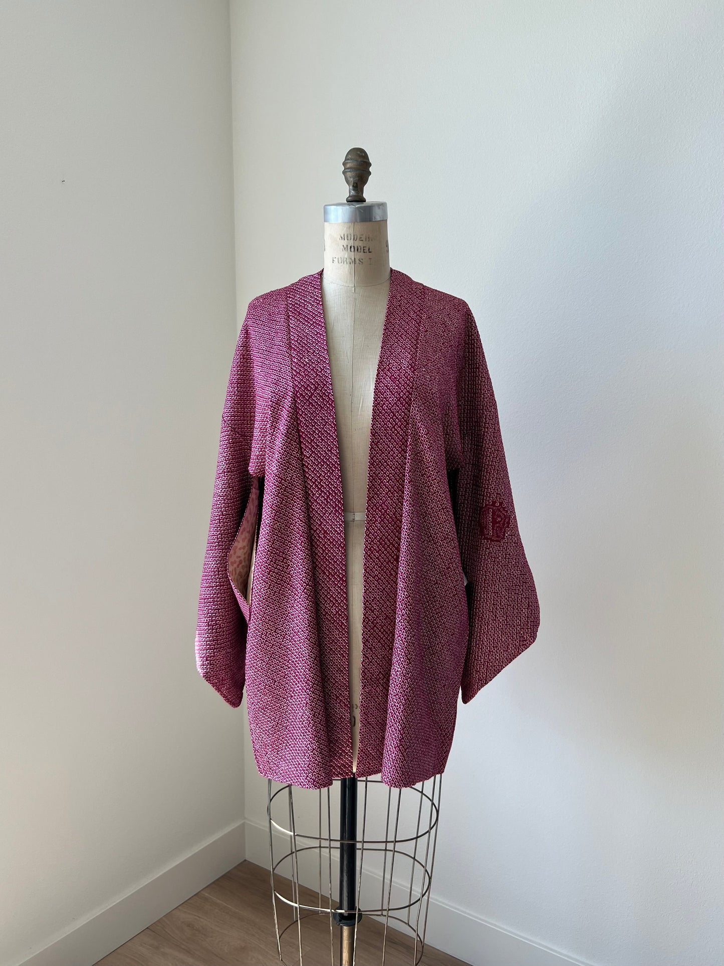 Antique silk kimono | 1920s kimono | Japanese kimono | Haori | Purple shibori