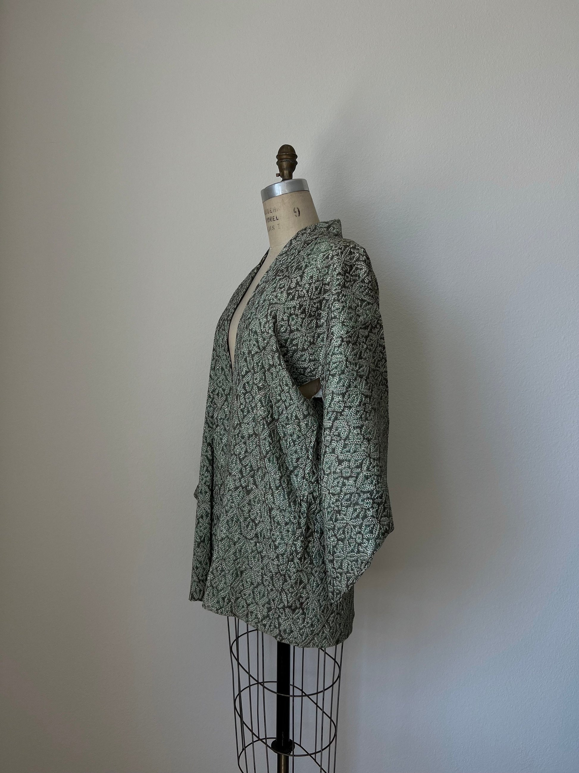Vintage Haori Jacket Green Silk Kimono Japanese Jacket Shibori Vintage kimono Green Gray Tie Dyed Jacket